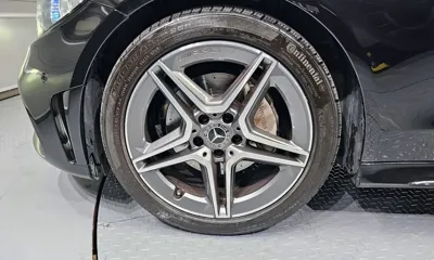 Mercedes-Benz C-Class 2020, 70935 км, за 19425.17 USD