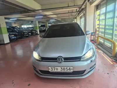 Volkswagen Golf 2013, 177999 км, за 4529.34 USD