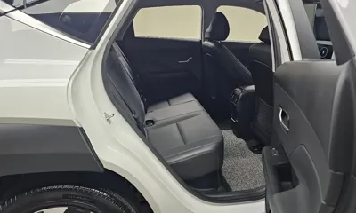 Hyundai Kona 2023, 5120 км, за 25978.34 USD - фото 11