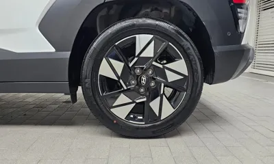 Hyundai Kona 2023, 5120 км, за 25978.34 USD - фото 21