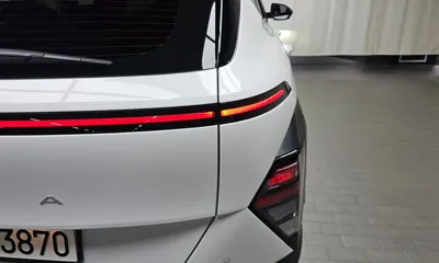 Hyundai Kona 2023, 5120 км, за 25978.34 USD - фото 23