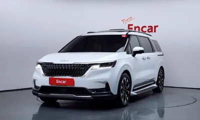Kia Canival · 2023 год