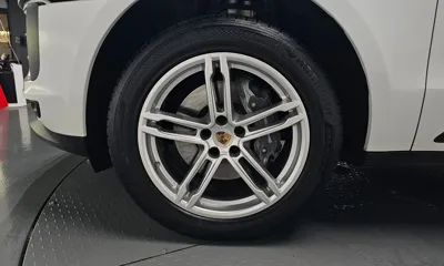 Porsche Macan 2019, 89099 км, за 28013.04 USD