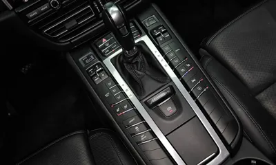 Porsche Macan 2019, 89099 км, за 27952.93 USD - фото 9