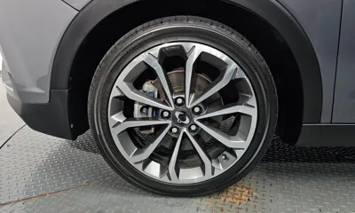 KG_Mobility_Ssangyong TIBOLI 2019, 76153 км, за 6897 USD