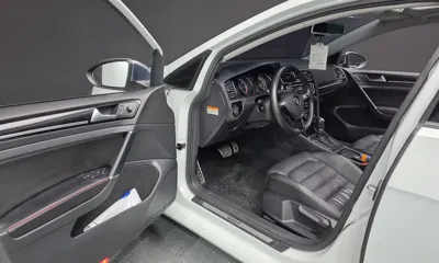 Volkswagen Golf 2014, 141824 км, за 9915.4 USD - фото 10