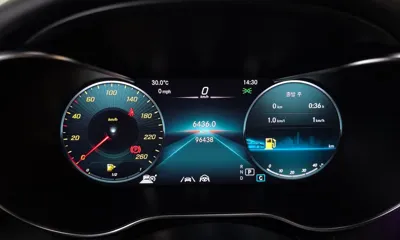 Mercedes-Benz C-Class 2021, 96438 км, за 17657.87 USD - фото 8