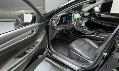 Hyundai Grandeur 2022, 58973 км, за 18762.22 USD - фото 10