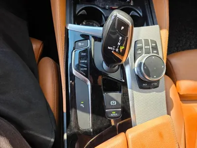 BMW 5-Series 2018, 122173 км, за 13456.74 USD - фото 11