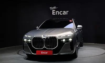 BMW 7-Series 2025, 20143 км, за 73615.67 USD