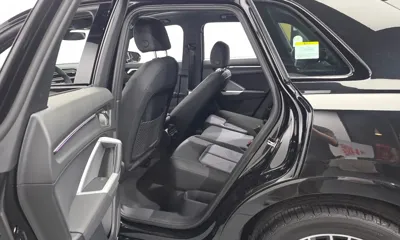 Audi Q3 2025, 1040 км, за 31836.68 USD - фото 11