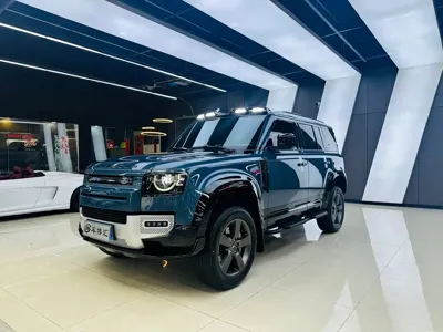 Land Rover Defender · 2021 год