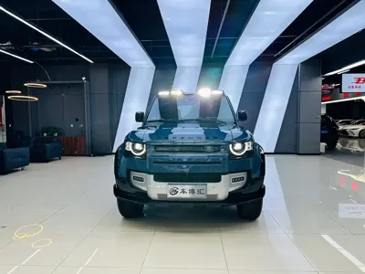 Land Rover Defender 2021, 59000 км, за 71256.61 USD