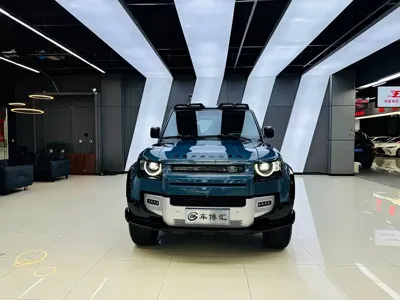 Land Rover Defender 2021, 59000 км, за 71256.61 USD