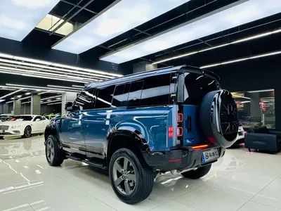 Land Rover Defender 2021, 59000 км, за 71256.61 USD