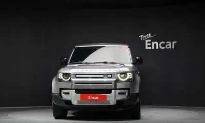 Land Rover Defender 2020, 94698 км, за 31225.63 USD