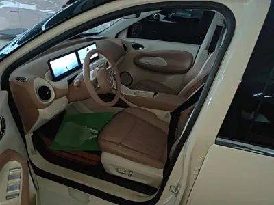 Wuling Bingo 2025, 9600 км, за 9355.25 USD - фото 15