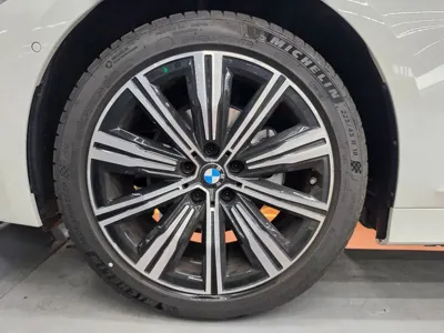 BMW 3-Series 2026, 4341 км, за 27179.21 USD