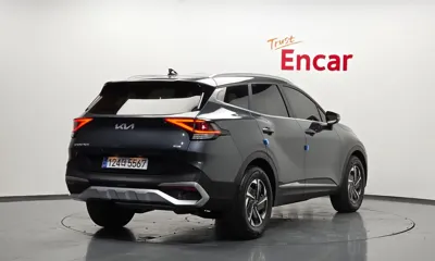 Kia Sportage 2022, 50003 км, за 16092.7 USD