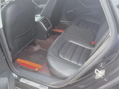 Volkswagen Passat 2019, 95200 км, за 10476.55 USD - фото 11