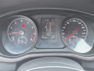 Volkswagen Passat 2019, 95200 км, за 10476.55 USD - фото 14