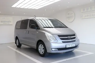 Hyundai Starex 2016, 230313 км, за 4039.09 USD