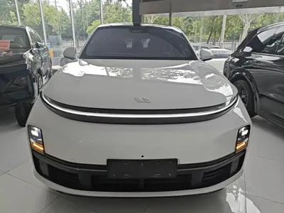 Li Auto Li L7 2024, 64600 км, за 28444.24 USD