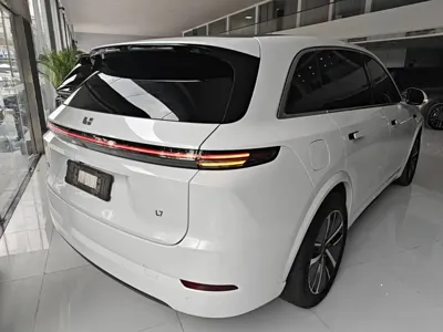 Li Auto Li L7 2024, 64600 км, за 28444.24 USD - фото 7