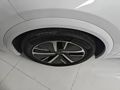 Li Auto Li L7 2024, 64600 км, за 28444.24 USD - фото 23