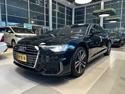 Audi A6L · 2021 год