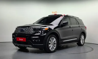 Ford Explorer · 2020 год