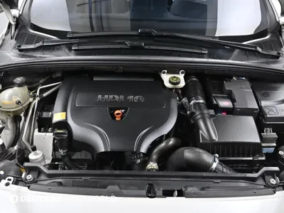 Peugeot 308 2014, 73635 км, за 9844.73 USD - фото 6