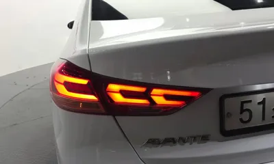 Hyundai Avante 2017, 141118 км, за 5798.05 USD - фото 23