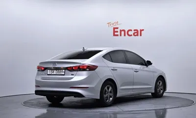 Hyundai Avante 2016, 140438 км, за 5483.98 USD