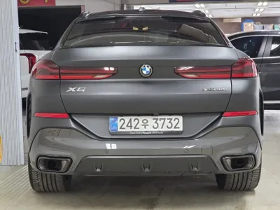BMW X6 2025, 39277 км, за 68918.21 USD