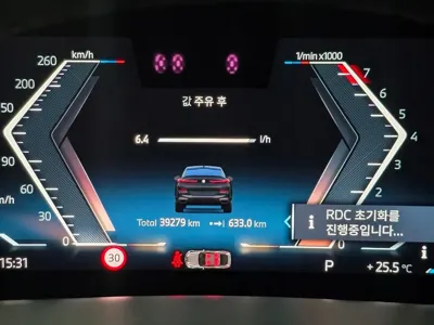 BMW X6 2025, 39277 км, за 68918.21 USD - фото 8