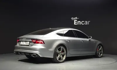 Audi A7 2016, 164980 км, за 14769.59 USD