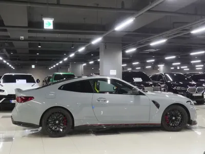 BMW M4 2023, 3800 км, за 158572.82 USD