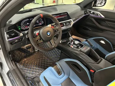 BMW M4 2023, 3800 км, за 158572.82 USD