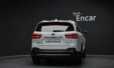 Kia Sorento 2015, 171316 км, за 6514.66 USD