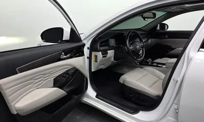 Kia K7 2020, 113031 км, за 14130.36 USD - фото 10