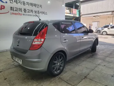 Hyundai i30 2011, 77761 км, за 2973.24 USD