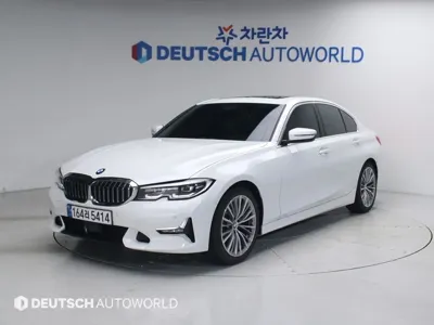 BMW 3-Series · 2022 год