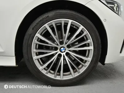 BMW 3-Series 2022, 38192 км, за 20021.01 USD