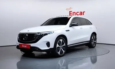 Mercedes-Benz EQC · 2020 год
