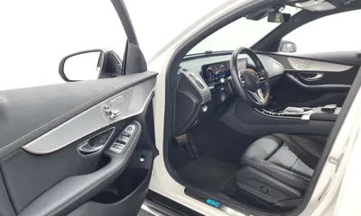 Mercedes-Benz EQC 2020, 53709 км, за 24287.78 USD - фото 10