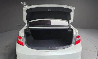 Hyundai Grandeur 2015, 161394 км, за 4757.18 USD - фото 20