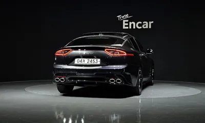 Kia Stinger 2018, 105407 км, за 9383.3 USD