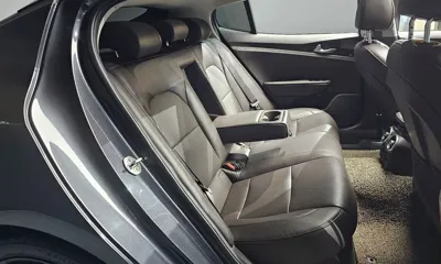 Kia Stinger 2018, 105407 км, за 9383.3 USD - фото 12