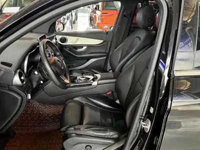 Mercedes-Benz GLC 2016, 114500 км, за 13408.17 USD